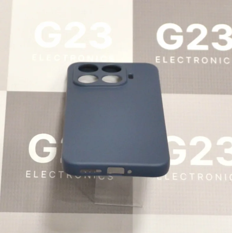 B-Soft Plus dėklas nugarėlė Xiaomi 17T Pro telefonui tamsiai mėlynos spalvos 10 tamsiai mėlyno B-Soft Plus dėklo Xiaomi 17T Pro apatinė pusė su išpjovomis jungčiai, mikrofonui ir garsiakalbiui