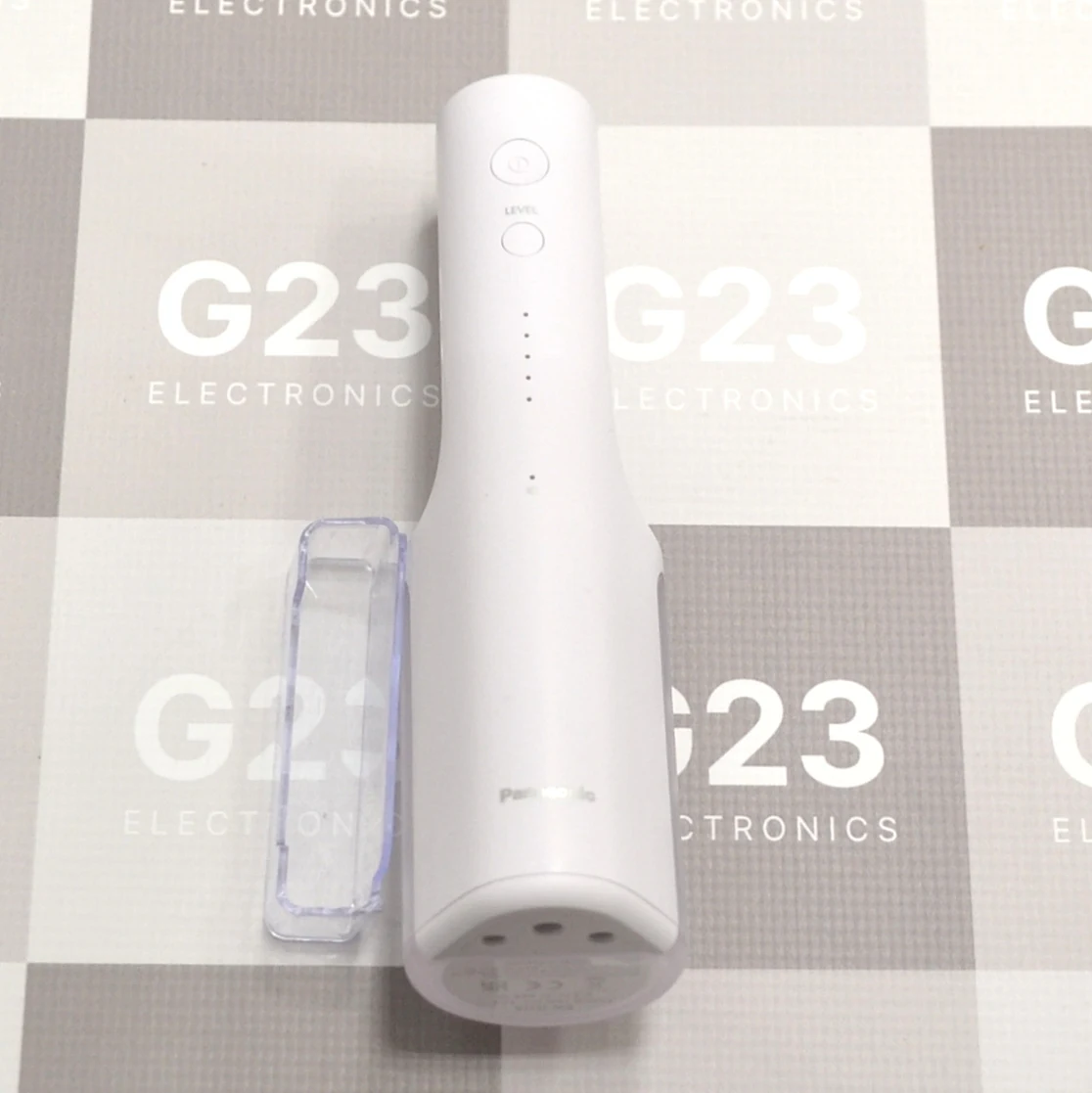 Burnos irigatorius Panasonic EW-DJ26 Series 300 su 5 slėgio lygiais ir 2 antgaliais baltos spalvos 7 Valdymo mygtukai ir slėgio lygių indikatoriai ant burnos irigatoriaus Panasonic EW-DJ26