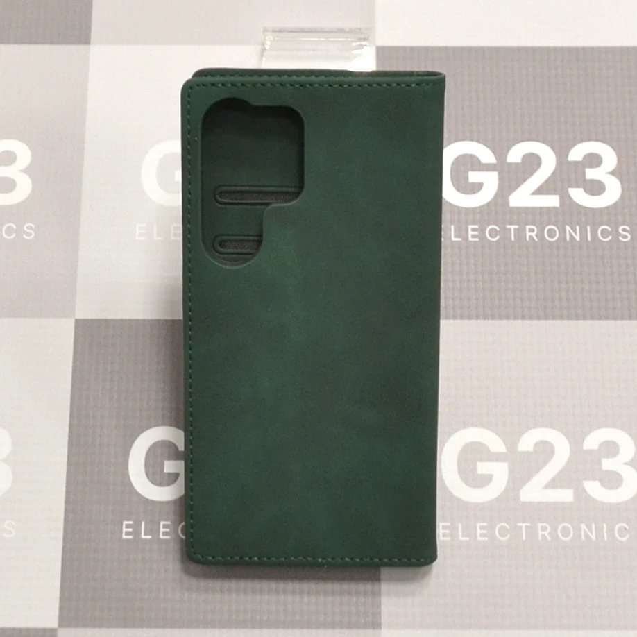 Galant magnetinis dėklas Samsung Galaxy S25 Ultra telefonui tamsiai žalios spalvos 9 Galant dėklas Samsung Galaxy S25 Ultra telefonui – nugarėlė su kameros anga