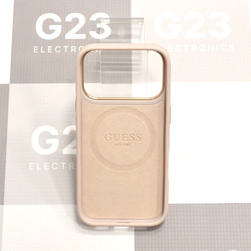 Dėklas nugarėlė GUESS GUHMP17LU4GPRP su MagSafe – Apple iPhone 17 Pro / 18 Pro 9 Guess 4G Logo Plate dėklo vidus su MagSafe magnetų žiedu ir Guess logotipu – Apple iPhone 17 Pro