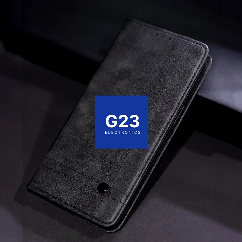 Karachi dėklas knygelė Samsung Galaxy S25 Ultra – juodos spalvos 8 Juodas Karachi dėklas knygelė Samsung Galaxy S25 Ultra su siūlėmis ir sagute ant tamsaus fono