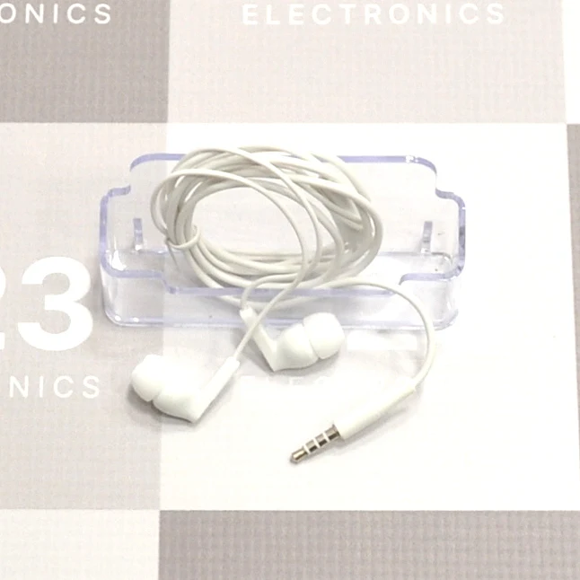 Laidinės ausinės Jack 3,5 mm Hoco M121 su mikrofonu baltos spalvos 10 Hoco M121 laidinės ausinės baltos spalvos su pulteliu, padėtos ant skaidraus laikiklio