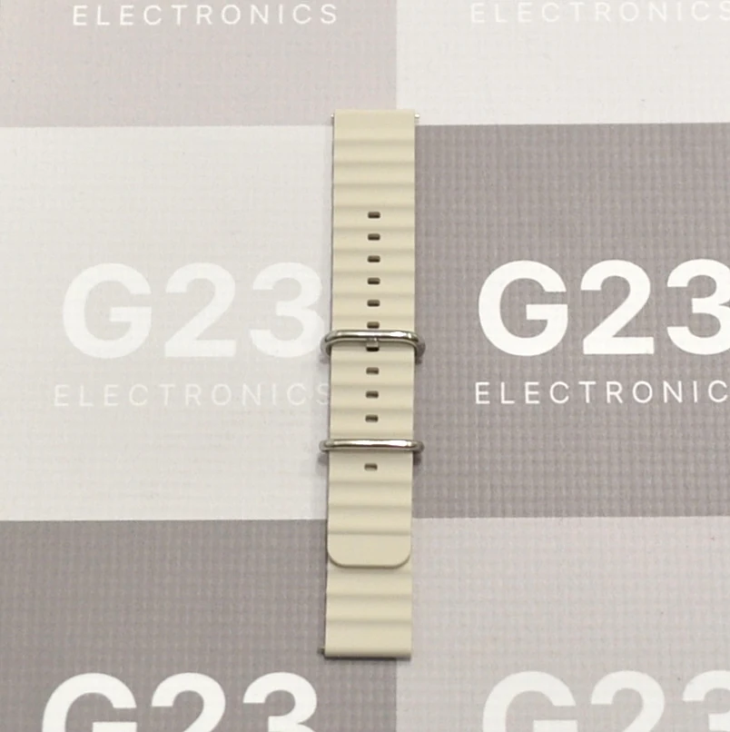 Apyrankė dirželis 22mm silikoninis su skylutėmis Samsung Galaxy Watch laikrodžiui Forcell F-Design FS01 pilkos spalvos 8 Pilkas silikoninis dirželis Forcell FS01 su skylutėmis ir plienine sagtimi, vaizdas iš viršaus