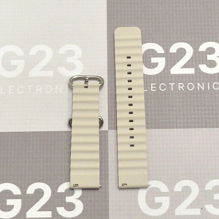 Apyrankė dirželis 22mm silikoninis su skylutėmis Samsung Galaxy Watch laikrodžiui Forcell F-Design FS01 pilkos spalvos 9 Pilko Forcell FS01 dirželio plieninė sagtis ir reguliavimo skylutės iš arti